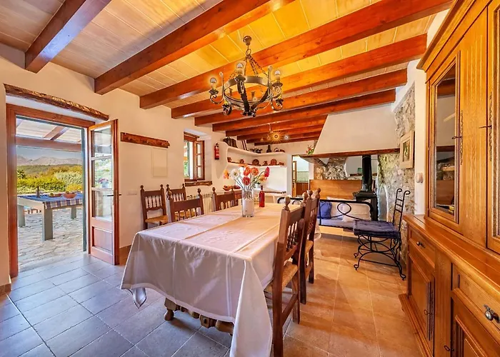 Villa Mala Garbo By Sealand Pollenca