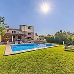 Mala Garbo By Sealand